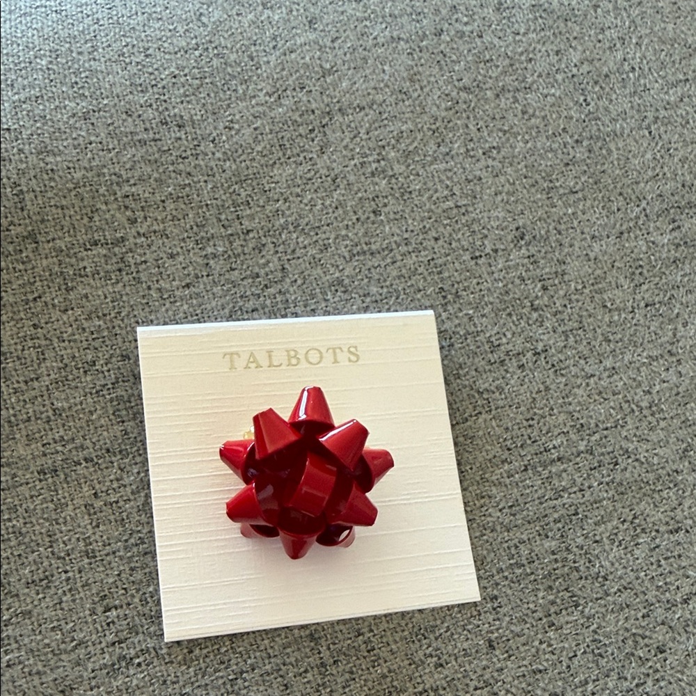 Talbots Vibrant Red Gift Bow Brooch - Picture 3 of 3